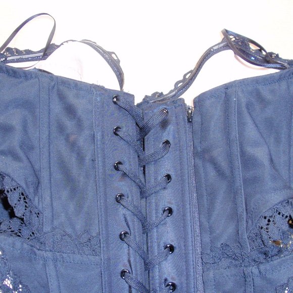 Gorgeous Corset Lingerie Nude & Black Lace - NWT - Picture 5 of 16